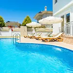 Veli Villa