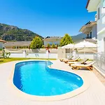 Veli Villa