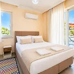 Veli Villa *